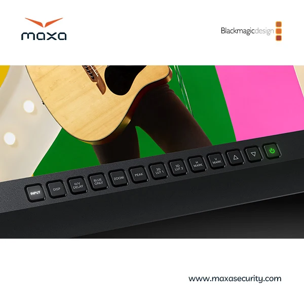 مانیتور برادکست Blackmagic SmartView 4K 3G
